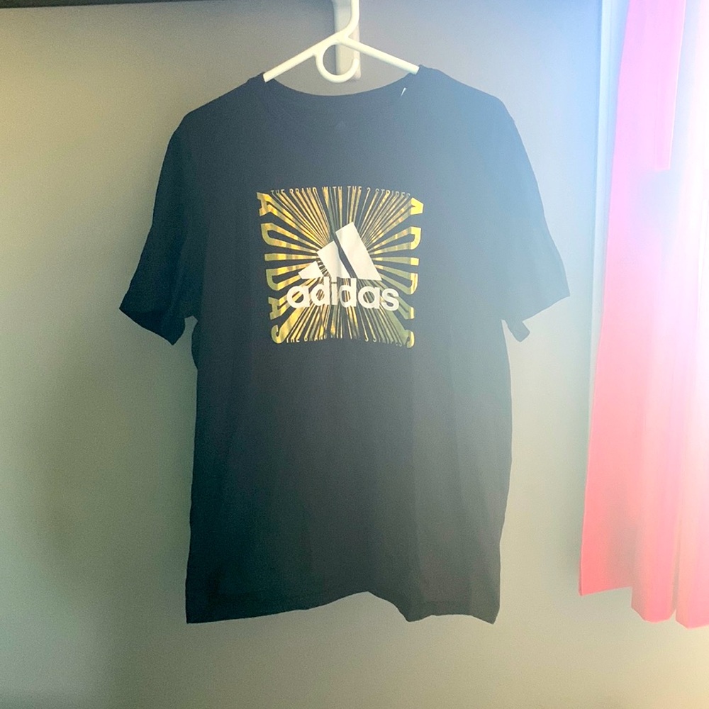 Unisex adidas shirt
